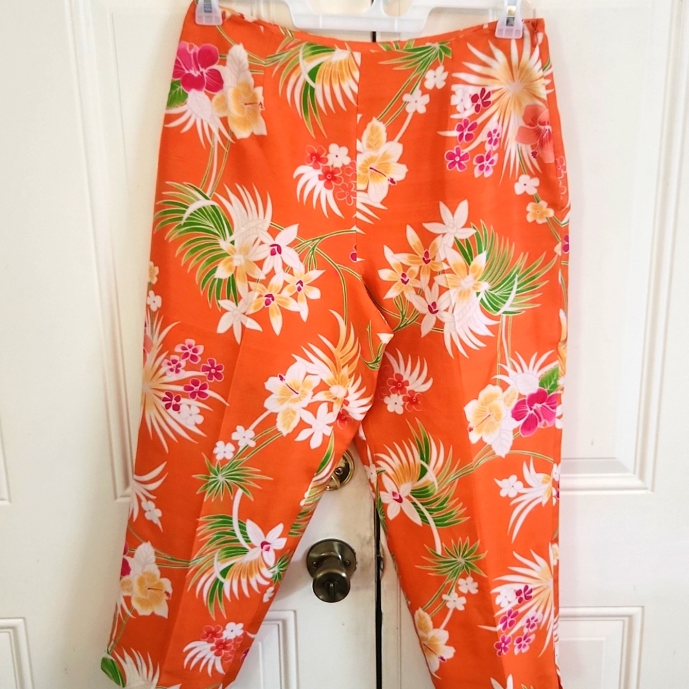 Capri pants